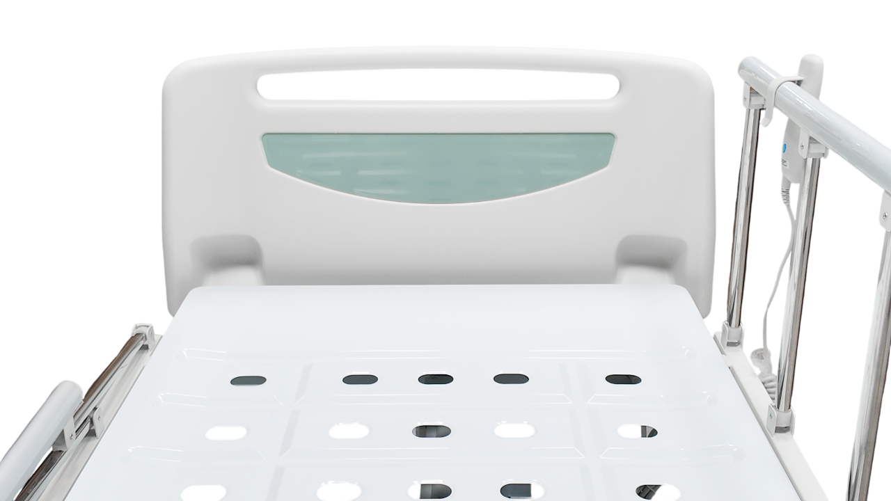 Cama Hospitalaria Eléctrica 4 movimientos con barandas en aluminio